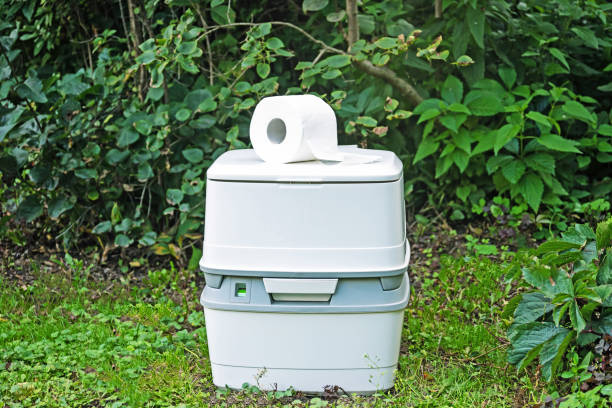 Best Luxury portable toilet rental  in Juneau, WI