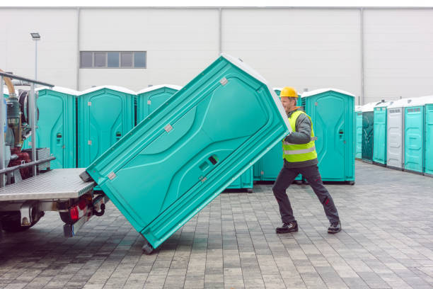 Best Affordable portable toilet rental  in Juneau, WI