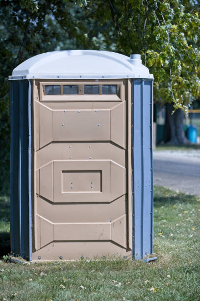 Best Construction site porta potty rental  in Juneau, WI