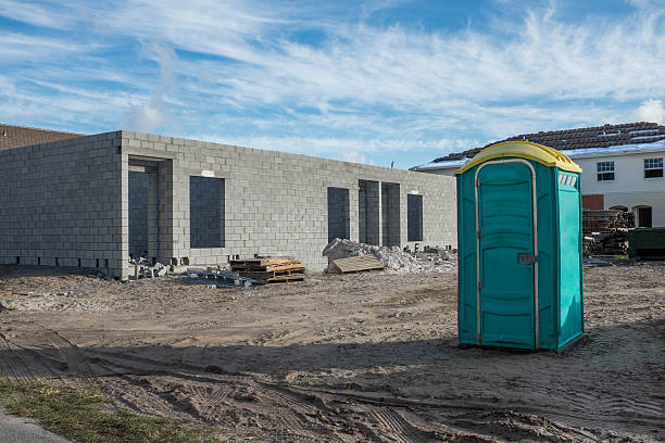 Best Portable bathroom rental  in Juneau, WI